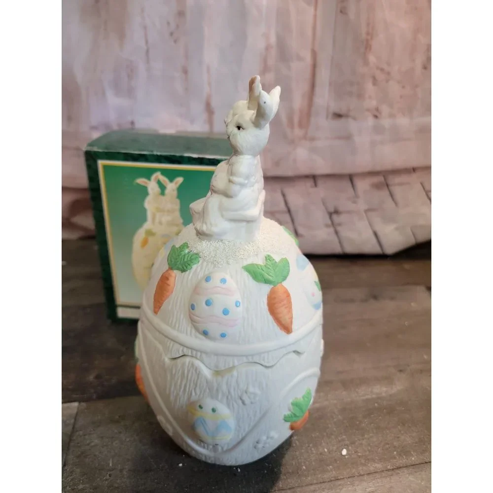 Jade collection bunny egg covered‎ box ceramic Easter decor